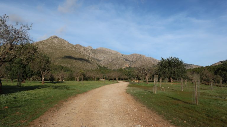Beginn der Wanderung an der Finca Pública Galatzó