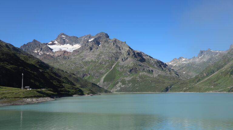 Am Silvretta-Stausee Ostufer