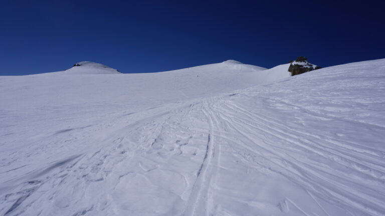 Abfahrt über den Gletscher