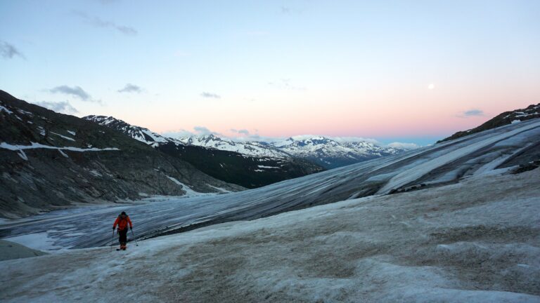 Gletscher beim ersten steileren Aufschwung auf ca. 2400 m Höhe
