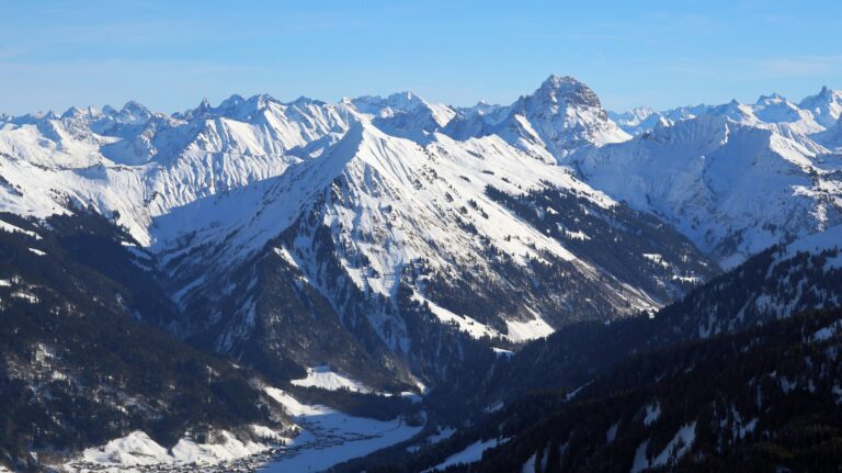 Üntschenspitze im Zoom