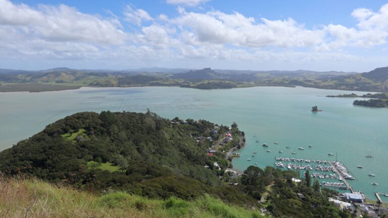 Whangaroa Harbour