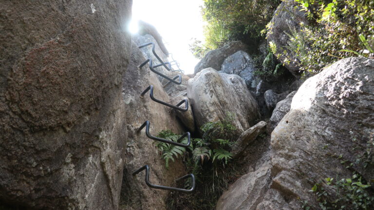 Neuseelands einziger "Klettersteig"?