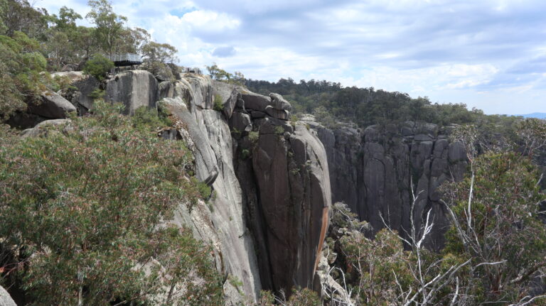 Echo Point Lookout