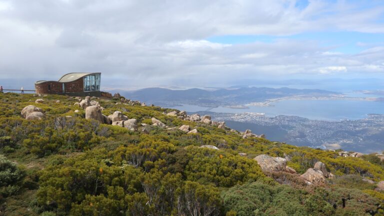 Windgeschützter Aussichtspunkt auf Hobart