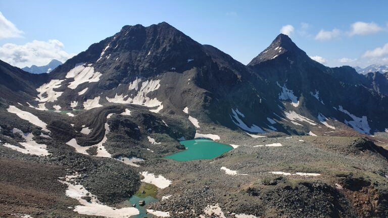 Blick vom Col Ross zum Blockgletscher am Lac Gelé