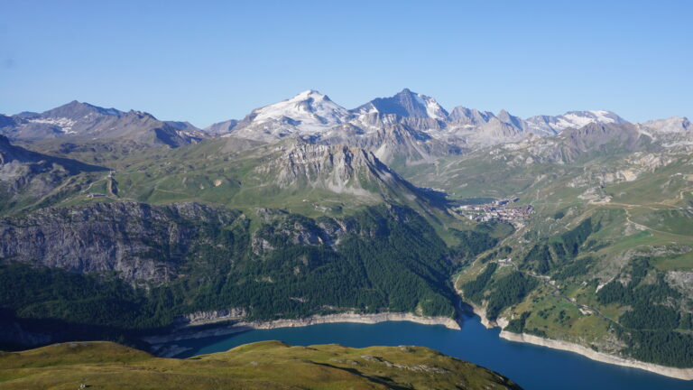 Blick auf den Lac du Chevril vom Plan de la Casette