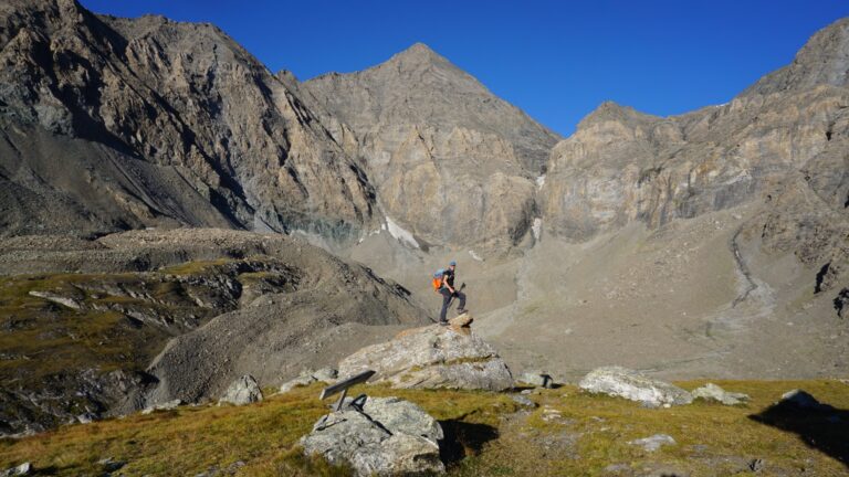 Blick vom Rifugio Tazzetti auf das Ziel