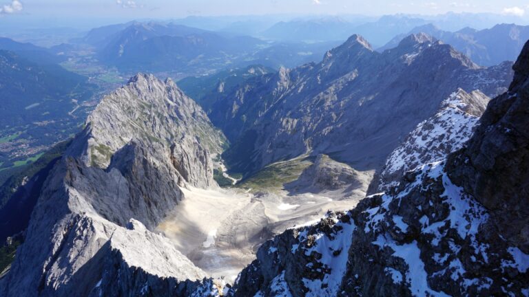 Blick auf Riffelwandkamm und Höllental