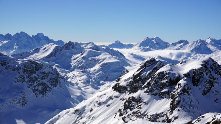 Blick vom Gipfel Richtung Süden