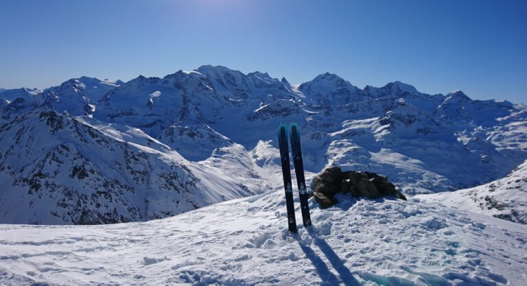Wunderbarer Gipfelblick auf das Bernina-Massiv