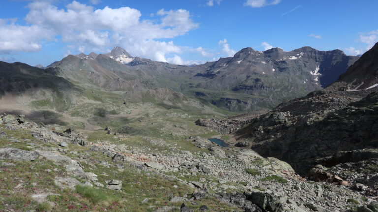 Abstieg zu den unteren Laghi di Lussert