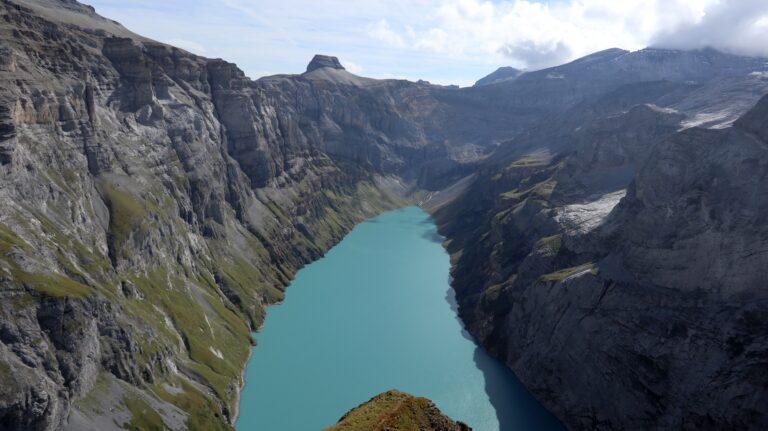 Blick auf den Limmerensee vom Muttenchopf