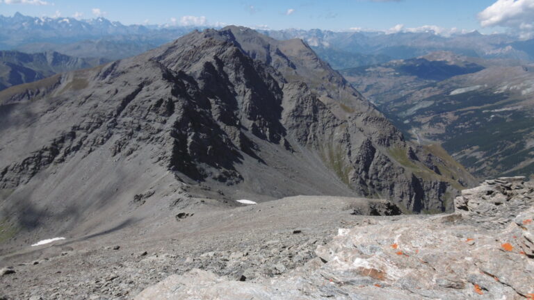 Tiefblick zum Colle Ramiere