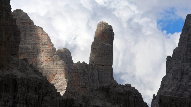 Ob da jemand auf dem Campanile Basso steht ?