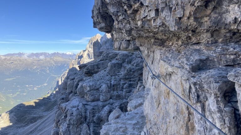 Zum Schluss wird das Band nochmal extrem schmal.