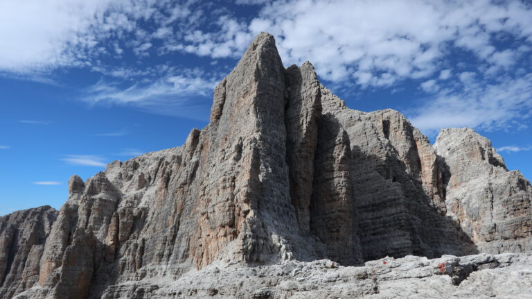 Rückblick vom Spalla di Brenta auf die Südkante der Cima Brenta