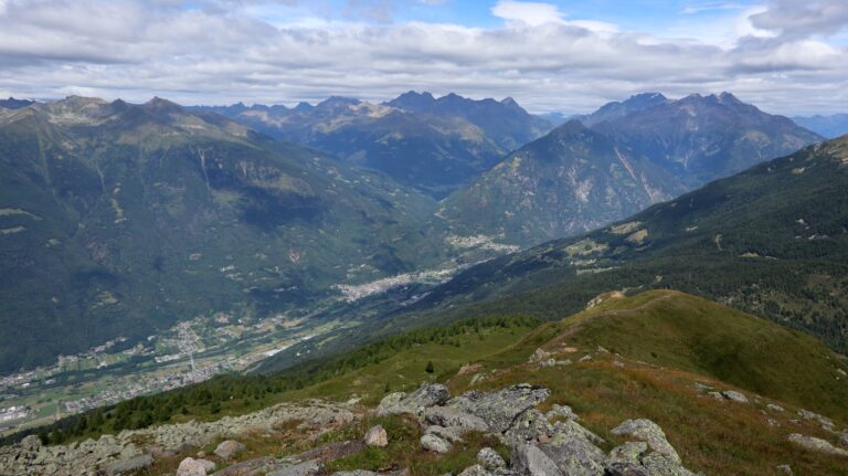 Toller Tiefblick ins Valtellina