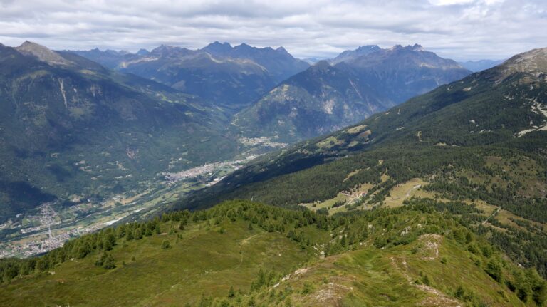 Links unten der Normalweg