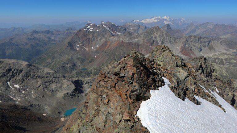 Blick zur Berninagruppe