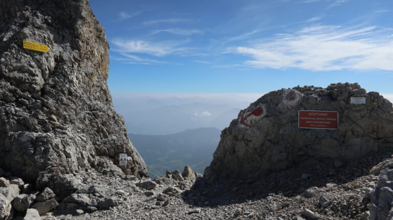 Einstieg ins Birgkar (jetzt nicht mehr markiert).